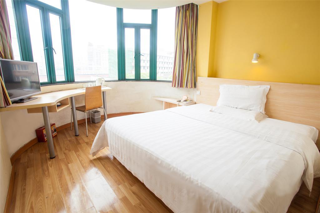 7Days Inn Guilin Ba Li Street Номер фото